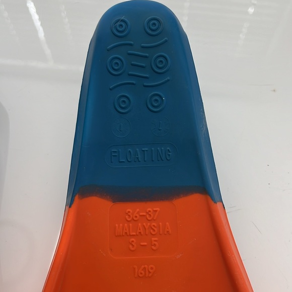 Rise Floating Swimmer fins - Picture 6 of 9